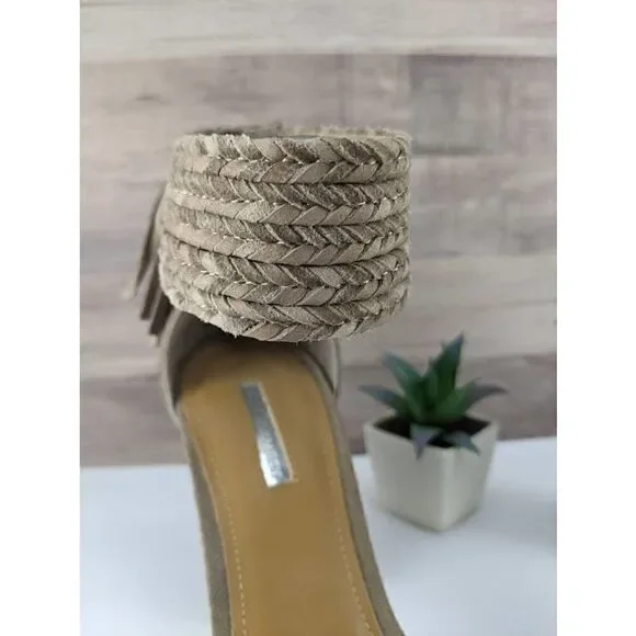 BCBGeneration Fringe Heels - Picture 3 of 16